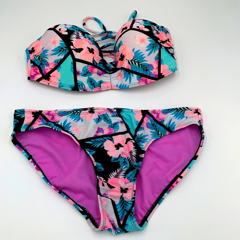 No Boundaries 2PC Floral Bikini Set